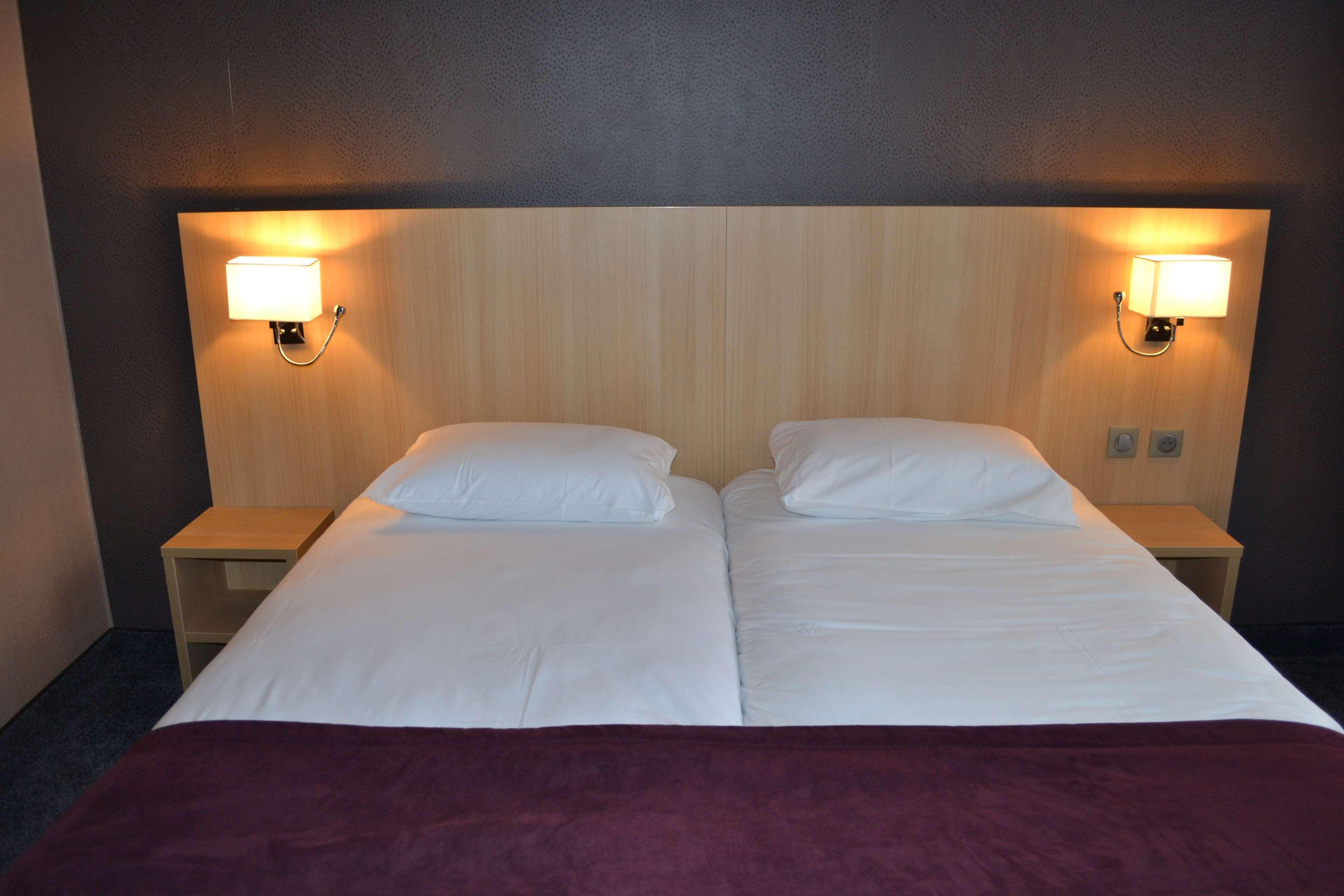 Hotel Europe And Spa Реймс Экстерьер фото
