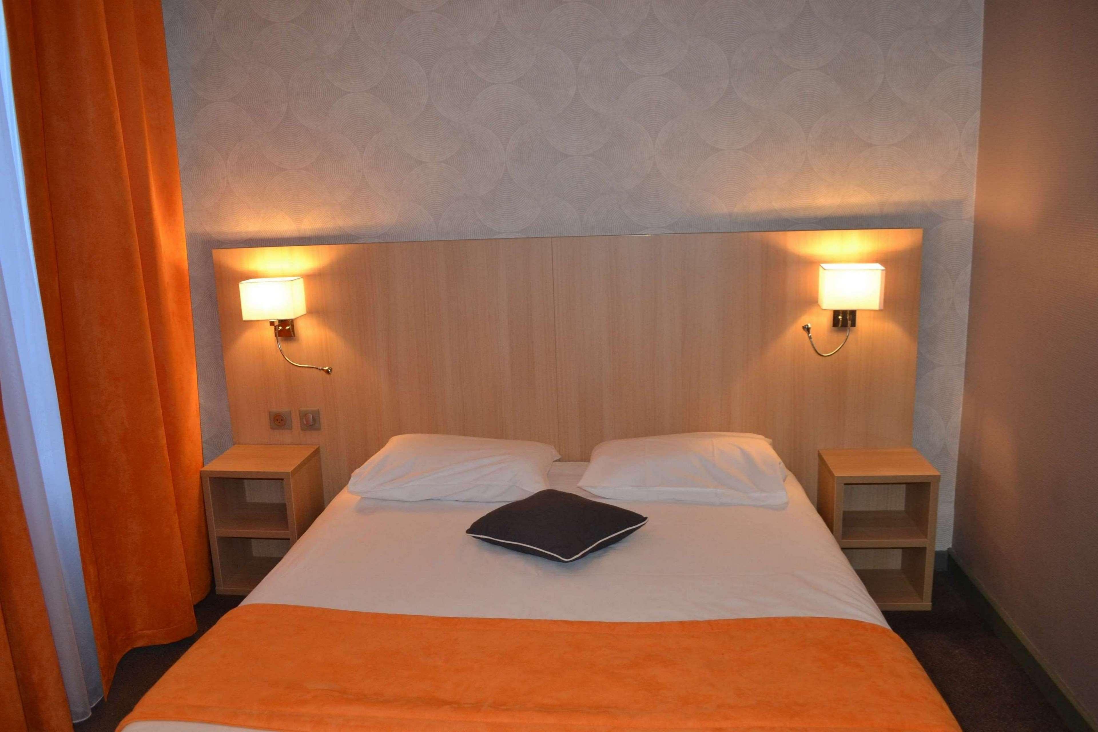Hotel Europe And Spa Реймс Экстерьер фото
