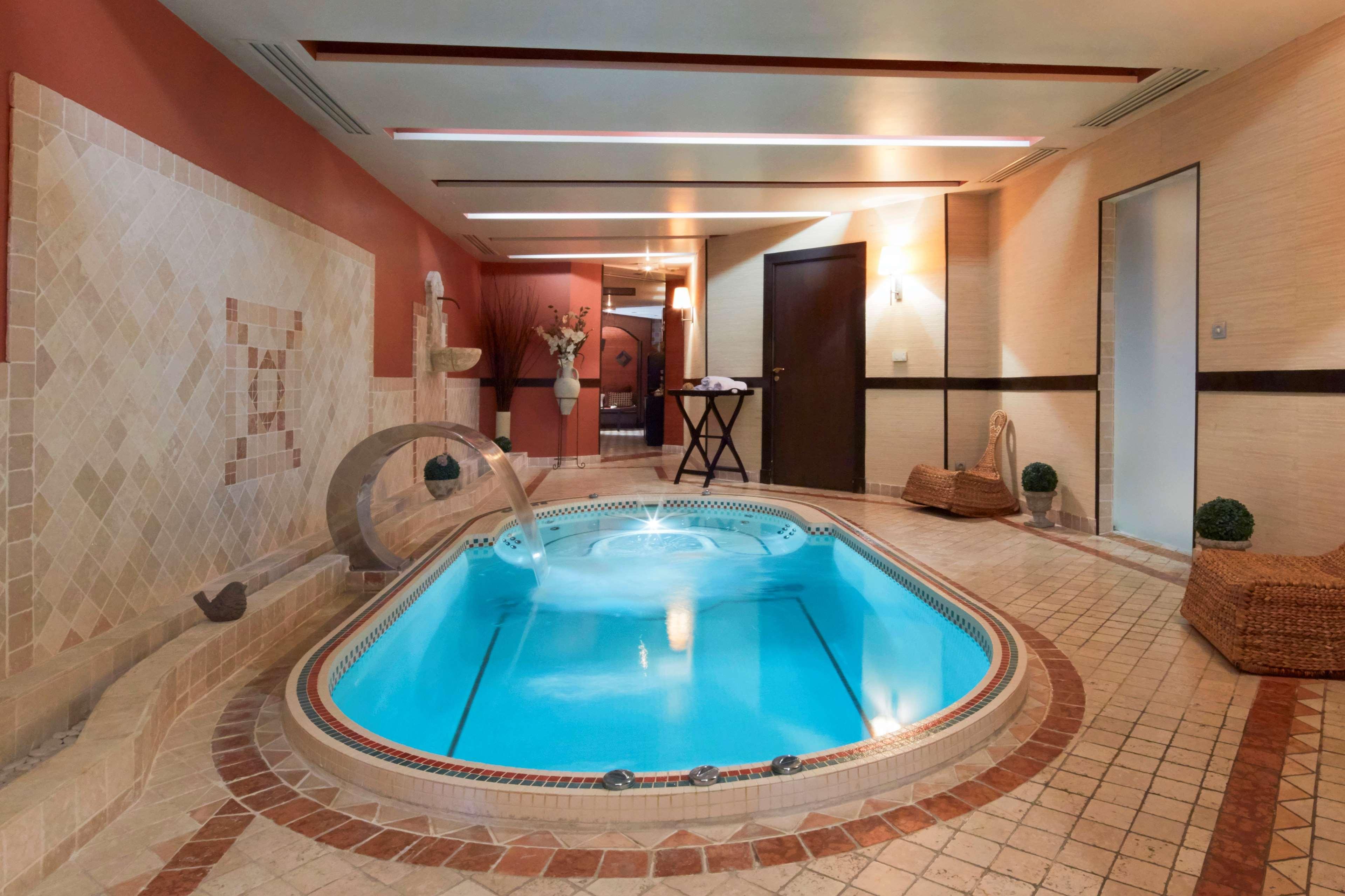 Hotel Europe And Spa Реймс Экстерьер фото